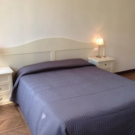 Corte Loredana Πανσιόν *